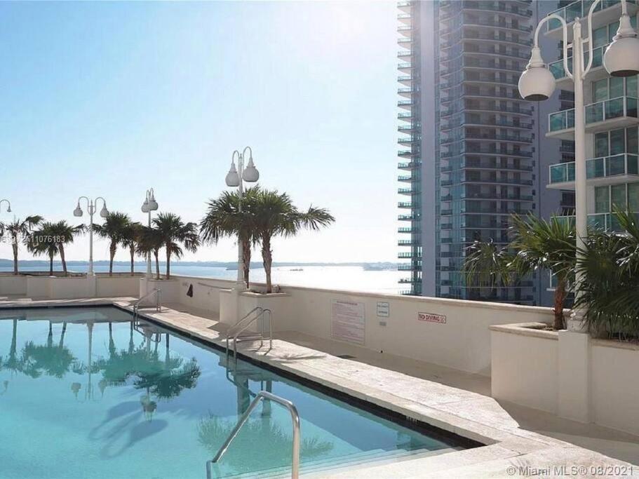 Luxurious Private Unit With Parking Apartment Miami Bagian luar foto